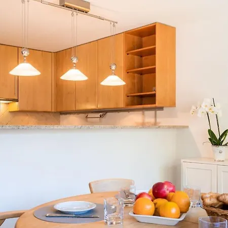 شقة Lovely 3-bedroom In